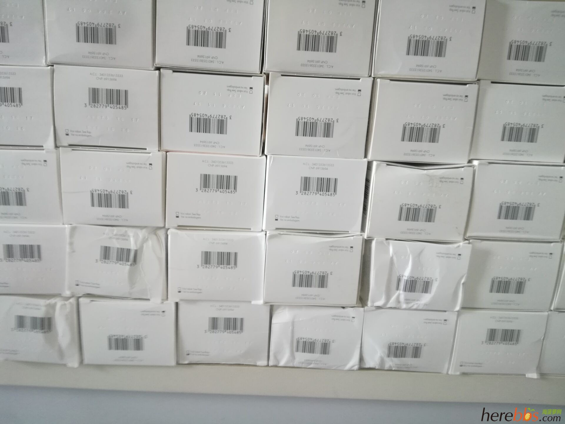 雅漾AD霜Avene Xeracalm A.D婴儿湿疹保湿膏润肤霜200ml.jpg