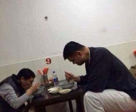 姚老板，一碗面够吃吗