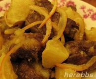 水果与肉食的完美结合：橙香排骨