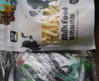 你们都做美食，我晒晒我买的美食，内蒙牛肉干