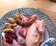 花旗参鸽子汤经常感冒发烧的小朋友可以一两星期吃一次